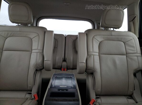 5LM5J7XC8LGL10994 2020 LINCOLN AVIATOR Blue Հետևի նստատեղերի տեսք