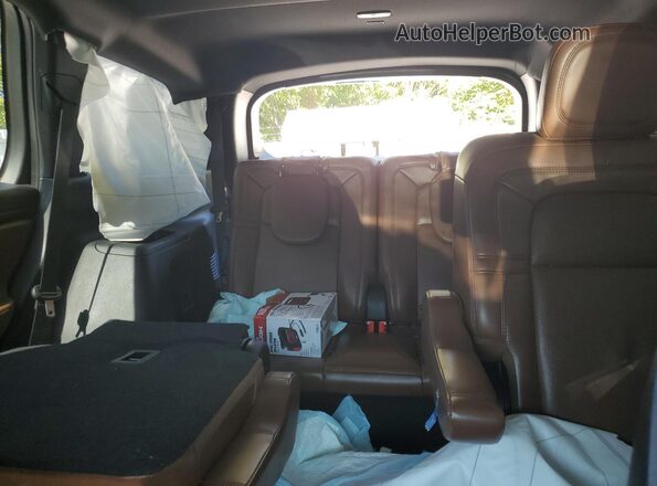 5LM5J7XC9MGL05708 2021 LINCOLN AVIATOR White Вид задніх сидінь