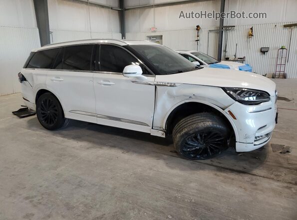 5LM5J7XC9MGL12948 2021 LINCOLN AVIATOR White Front right
