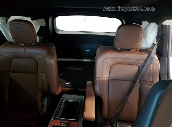 5LM5J7XC9MGL12948 2021 LINCOLN AVIATOR White Rear seats view