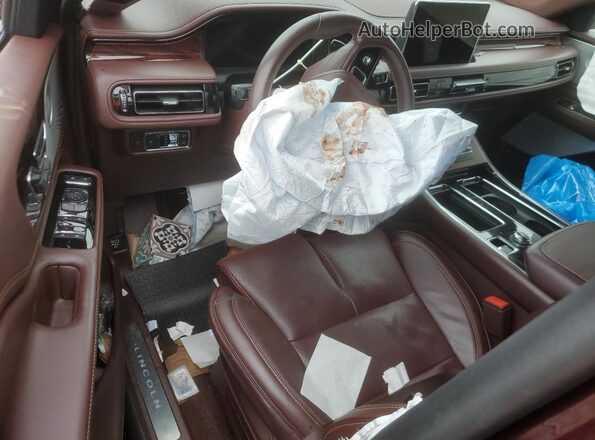 5LM5J9XC3MGL14528 2021 LINCOLN AVIATOR Maroon Вид панелі приладів