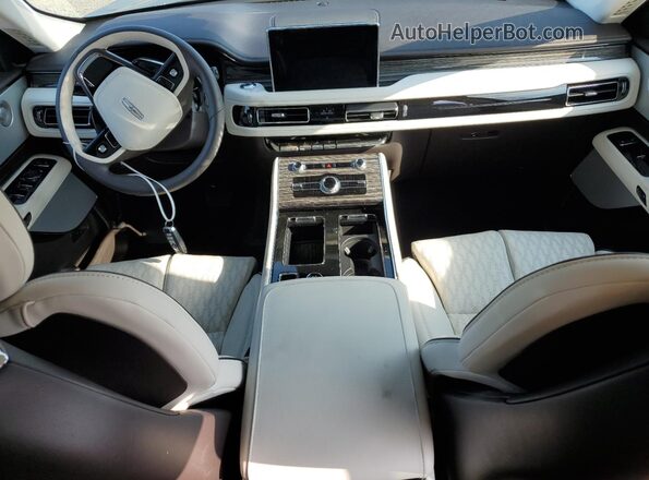 5LM5J9XC4RGL04095 2024 LINCOLN AVIATOR Black Вид панелі приладів