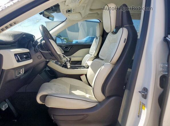 5LM5J9XC7NGL08166 2022 LINCOLN AVIATOR White წინა სალონის ხედი
