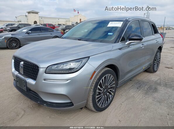 5LMCJ1DH7MUL22254 2021 LINCOLN CORSAIR Silver Vista tres cuartos delantera izquierda