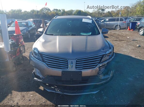 5LMCJ2C91JUL22858 2018 LINCOLN MKC Beige 