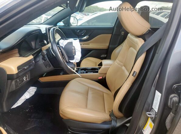 5LMCJ2C92NUL17044 2022 LINCOLN CORSAIR Silver Vista interior delantera