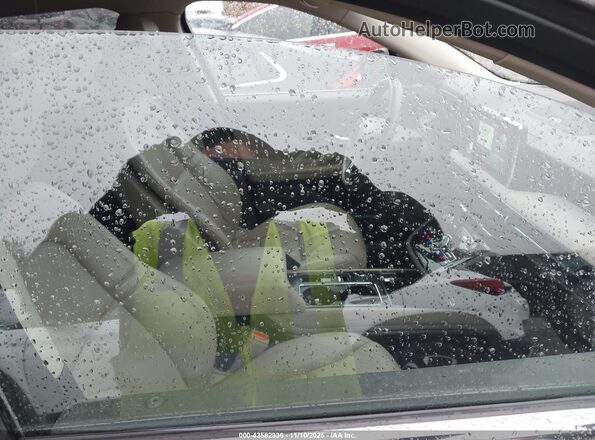 5LMCJ2C94LUL18418 2020 LINCOLN CORSAIR White Front interior view