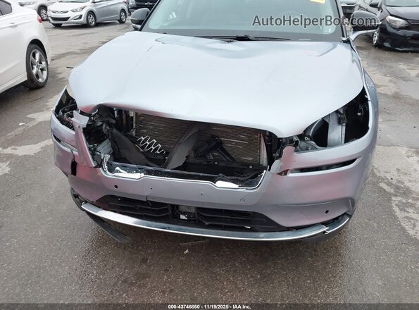 5LMCJ2D97NUL06507 2022 LINCOLN CORSAIR Light Blue Widok z przodu