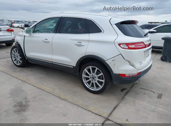 5LMCJ3C98KUL23285 2019 LINCOLN MKC White Rear left