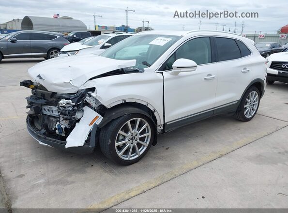 5LMCJ3C98KUL23285 2019 LINCOLN MKC White Front left