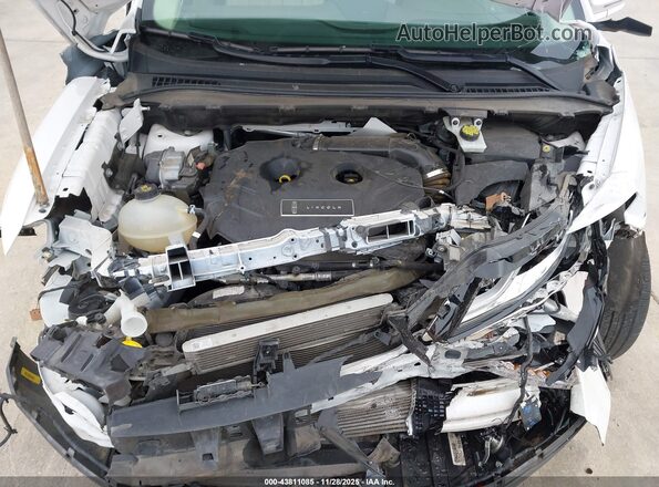 5LMCJ3C98KUL23285 2019 LINCOLN MKC White Rear view