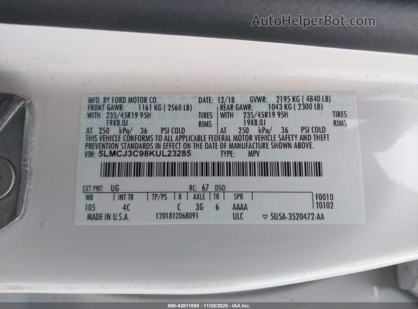 5LMCJ3C98KUL23285 2019 LINCOLN MKC White Engine compartment view