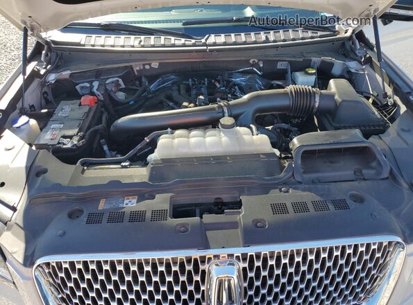 5LMJJ2LG8PEL15527 2023 LINCOLN NAVIGATOR Gray Vista del compartimento del motor