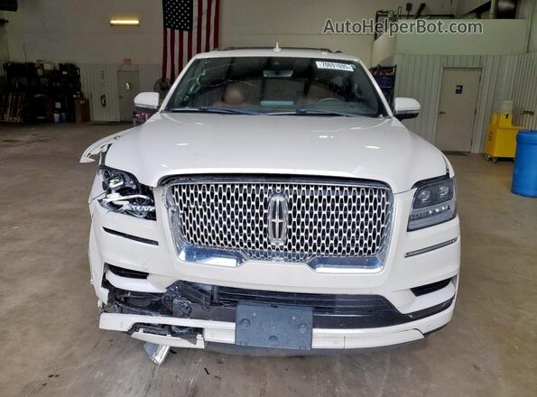 5LMJJ2LT1MEL10954 2021 LINCOLN NAVIGATOR White Widok z przodu