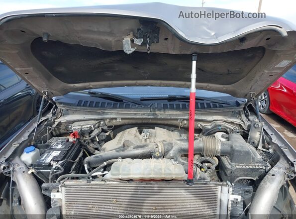 5LMJJ2LT6LEL19731 2020 LINCOLN NAVIGATOR Gold Вид ззаду