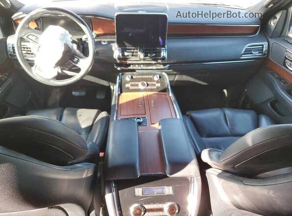 5LMJJ2LT7LEL17244 2020 LINCOLN NAVIGATOR Серебряный Вид панели приборов
