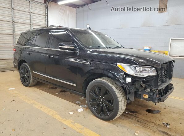 5LMJJ2LT7NEL03363 2022 LINCOLN NAVIGATOR Черный Передняя правая четверть