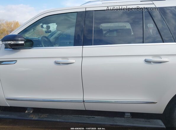 5LMJJ3LG7REL14880 2024 LINCOLN NAVIGATOR White 