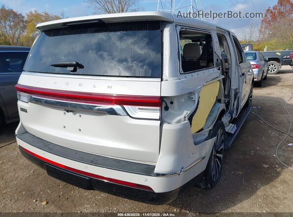 5LMJJ3LG7REL14880 2024 LINCOLN NAVIGATOR White Tył prawy