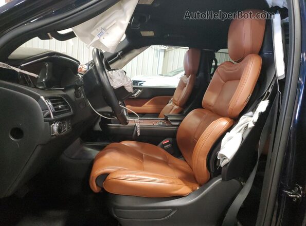5LMJJ3LTXMEL18203 2021 LINCOLN NAVIGATOR Blue Widok wnętrza z przodu