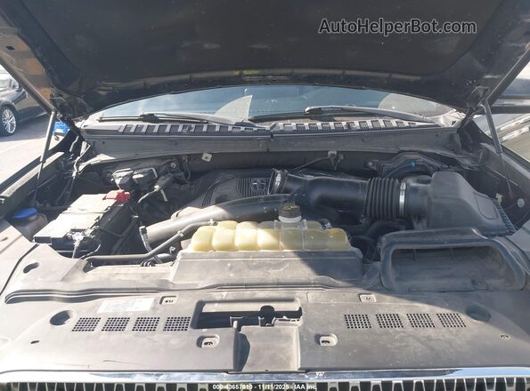 5LMJJ3NT0LEL00756 2020 LINCOLN NAVIGATOR Черный Вид сзади