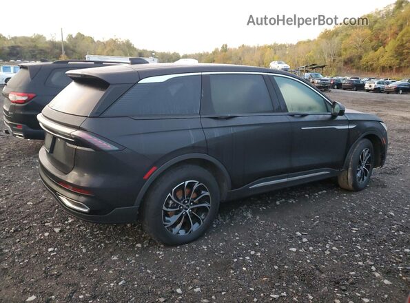 5LMPJ8J40SJ890940 2025 LINCOLN NAUTILUS Black Tył prawy