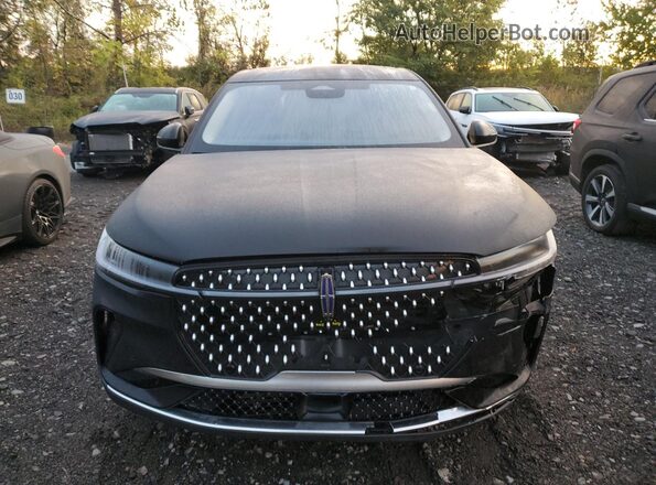 5LMPJ8J40SJ890940 2025 LINCOLN NAUTILUS Black Widok z przodu