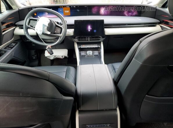 5LMPJ8J40SJ890940 2025 LINCOLN NAUTILUS Black Widok deski rozdzielczej