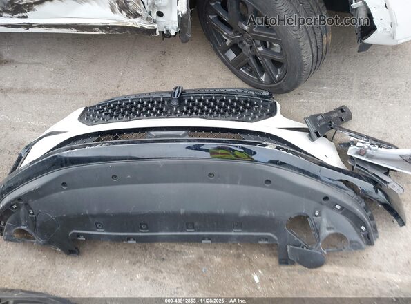 5LMPJ8K43RJ836413 2024 LINCOLN NAUTILUS White Սարքավորումների վահանակի տեսք
