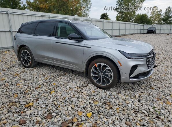 5LMPJ8K47RJ797700 2024 LINCOLN NAUTILUS Gray Delantero derecho