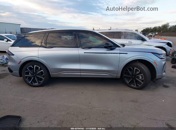 5LMPJ8KA4RJ798566 2024 LINCOLN NAUTILUS Серый Вид щитка приборов