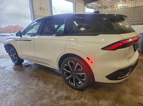 5LMPJ8KA6RJ839585 2024 LINCOLN NAUTILUS White Rear left