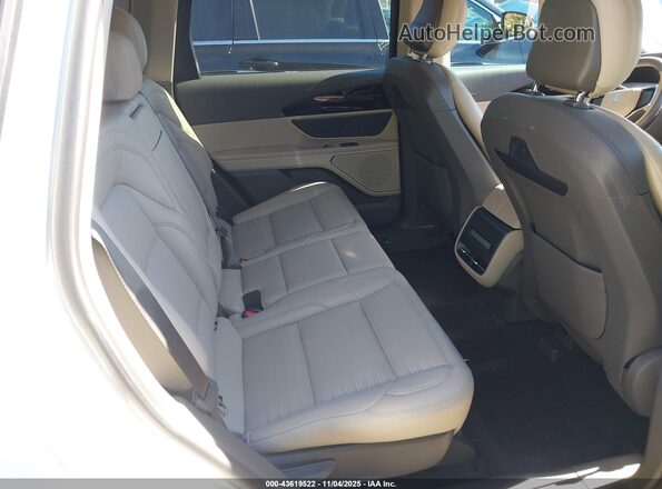 5LMPJ8KA8RJ776893 2024 LINCOLN NAUTILUS White VIN კოდის სტიკერის ხედი