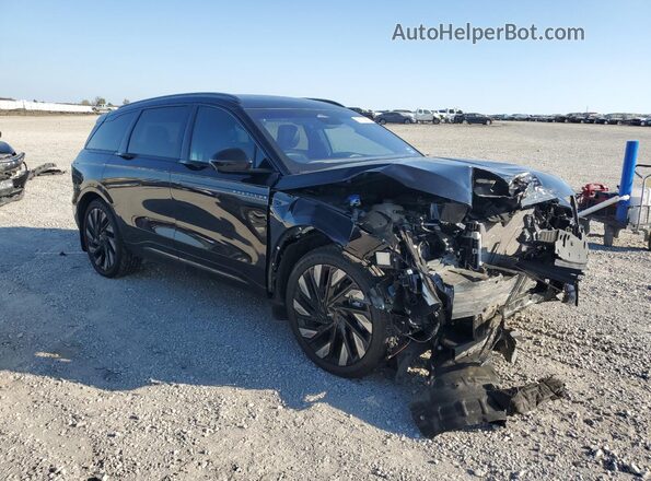 5LMPJ8KAXRJ812275 2024 LINCOLN NAUTILUS Черный Передняя правая четверть