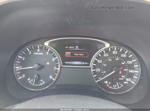 5N1AR2MM5GC642222 2016 NISSAN PATHFINDER Gray Widok tylnych siedzeń