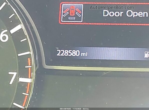 5N1AR2MN8GC607828 2016 NISSAN PATHFINDER Красный 