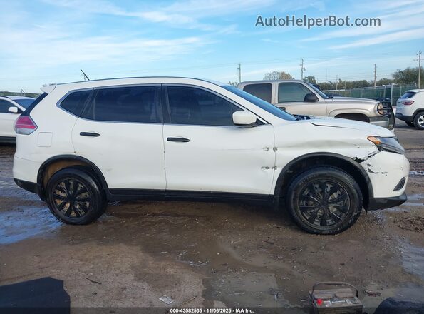5N1AT2MV2GC918981 2016 NISSAN ROGUE White Вид задньої частини салону