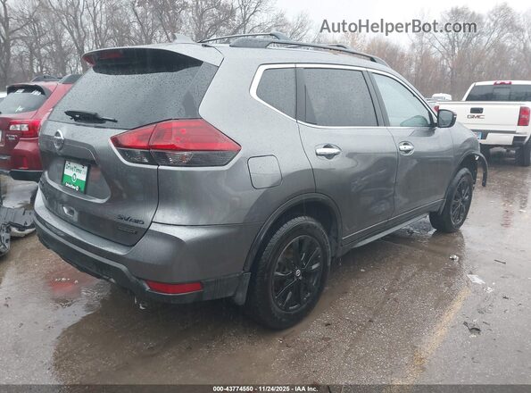5N1AT2MV4JC794042 2018 NISSAN ROGUE Gray Հետևի աջ