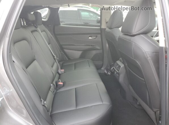5N1AZ3CS3SC105556 2025 NISSAN MURANO Gray Widok wnętrza z tyłu