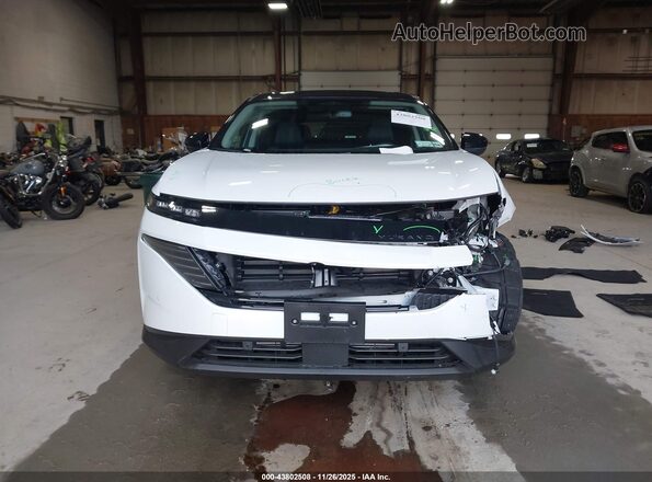 5N1AZ3CS9SC133796 2025 NISSAN MURANO White Rear interior view