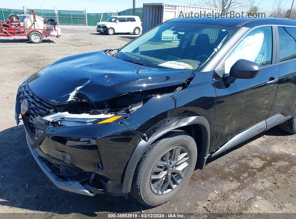5N1BT3AB1PC774375 2023 NISSAN ROGUE Black Front view