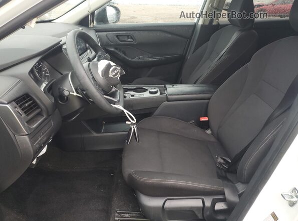 5N1BT3AB8RC743692 2024 NISSAN ROGUE White Widok wnętrza z przodu