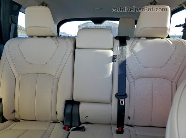5N1DL1FR5RC331877 2024 INFINITI QX60 White Rear seats view