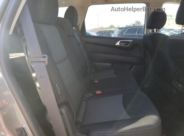 5N1DR2BM0LC610210 2020 NISSAN PATHFINDER Gray Rear interior view