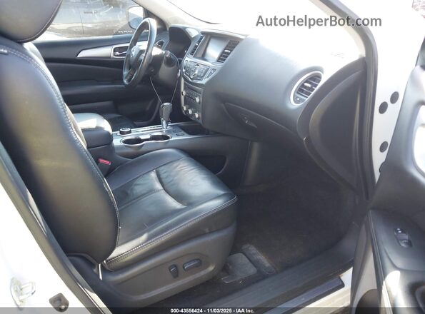 5N1DR2MM0JC613358 2018 NISSAN PATHFINDER White 