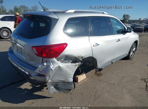 5N1DR2MM0JC632735 2018 NISSAN PATHFINDER Silver 