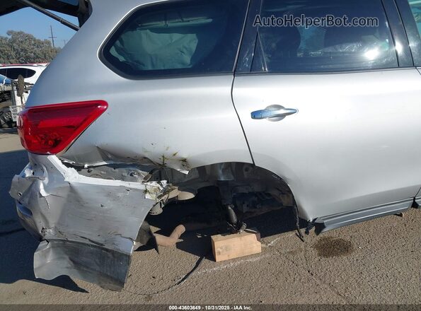 5N1DR2MM0JC632735 2018 NISSAN PATHFINDER Silver 