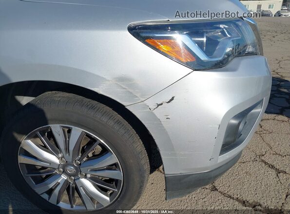 5N1DR2MM0JC632735 2018 NISSAN PATHFINDER Silver 