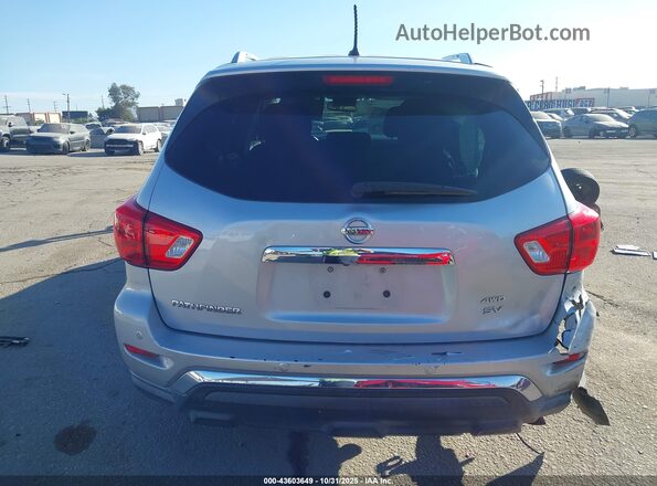 5N1DR2MM0JC632735 2018 NISSAN PATHFINDER Silver 