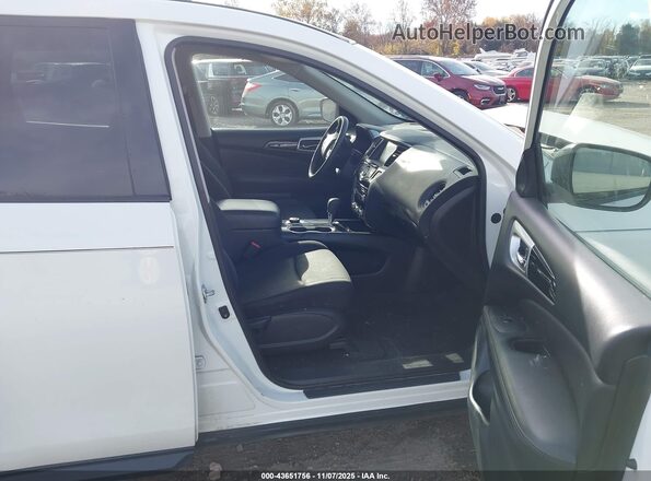 5N1DR2MM4JC657878 2018 NISSAN PATHFINDER White Սալոնի դիմացի տեսք